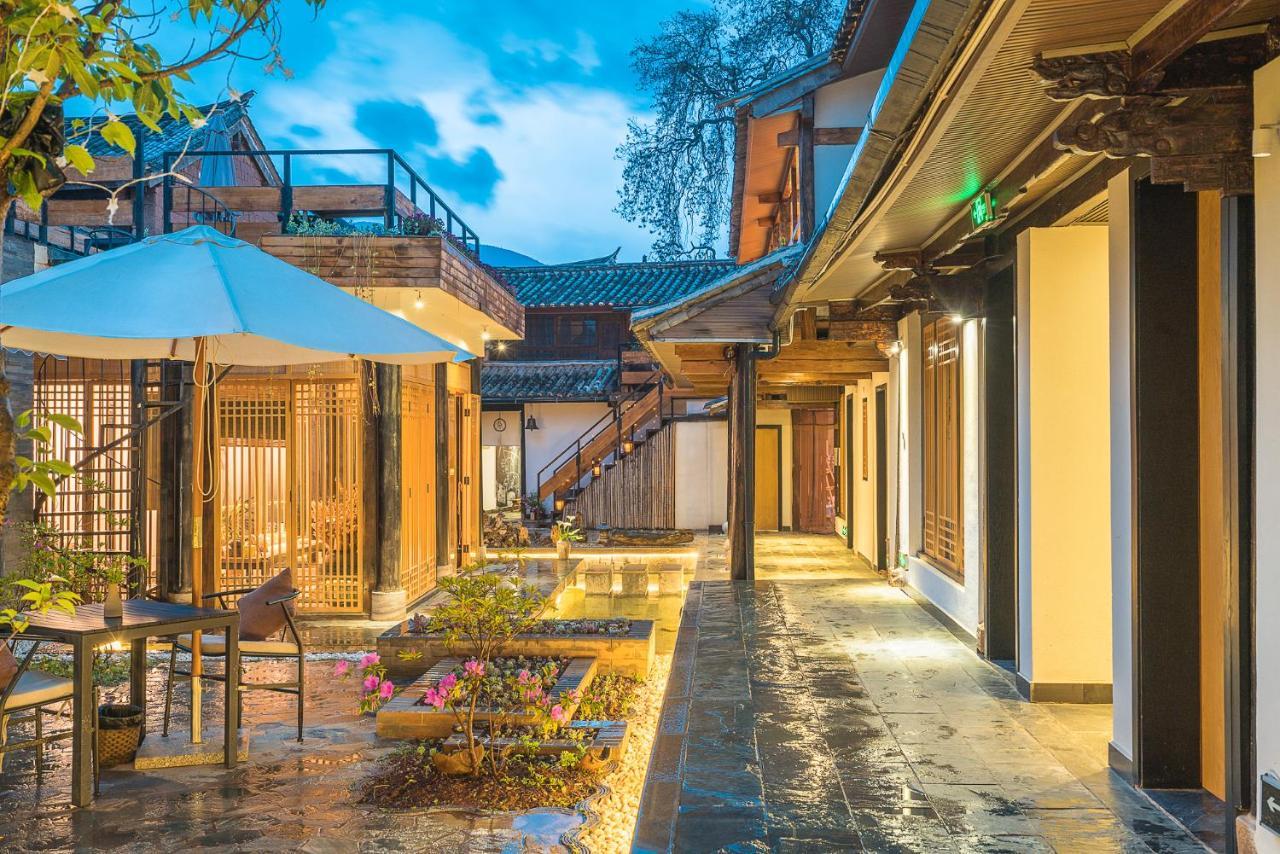 Отель Dali Shaxi Qing Jing Courtyard Jianchuan Экстерьер фото
